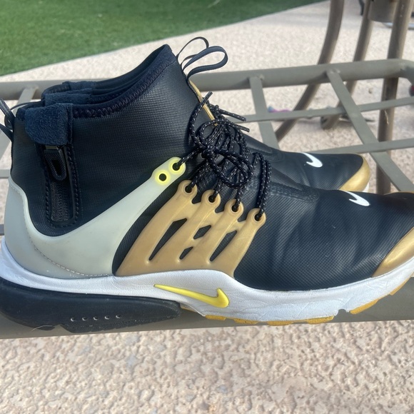 Nike Air Presto UtilityMids in great condition! - Picture 3 of 12